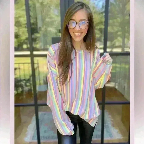 Fantastic Fawn sweatshirt - Picture 2 of 6